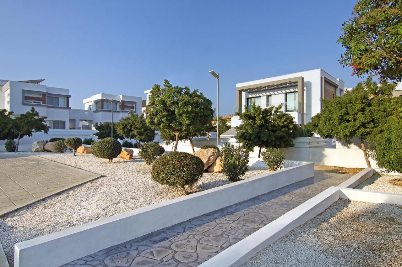 Villa Megan Protaras Buitenkant foto